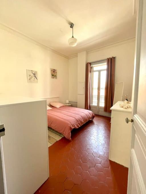 Le Montmorency 41 Authentique Et Cosy Centre Historique Proximite Parking Gratuit Sete Bagian luar foto
